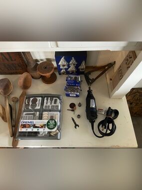 Dremel Rotary Tool Kit with Accessories - Black/Blue